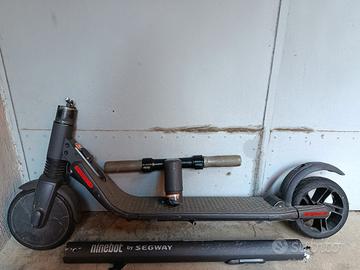 Ninebot by Segway, modello ES