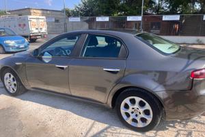 Alfa Romeo 159 1.9 JTDm Distinctive