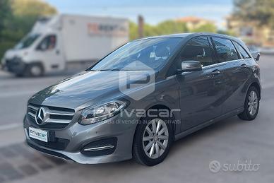 MERCEDES B 180 d Business Extra