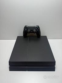 Console Playstation 4 fat nera funzionante in otti