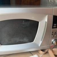 Forno a microonde Termozeta funzionante