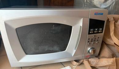 Forno a microonde Termozeta funzionante