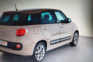 fiat 500 living