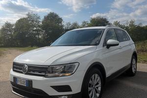 Volkswagen Tiguan 1.6 TDI SCR Business BlueMotion 