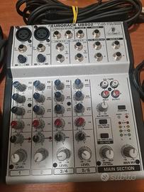 BEHRINGER UB802 Eurorack  mixer impianto voce 

