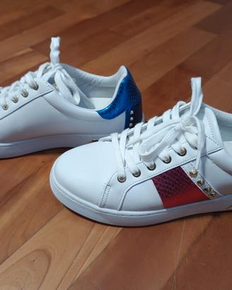 scarpe sneakers Guess