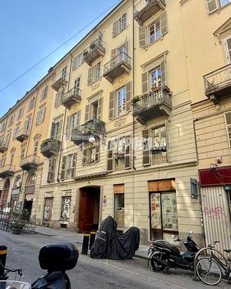 Appartamento a Torino Via San Massimo 1 locali