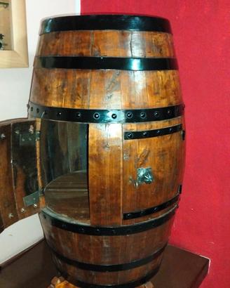 botte in legno , cantinetta 