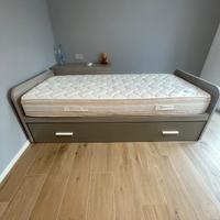 lettino singolo+ lettino estraibile con materassi