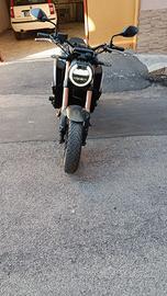 HONDA CB650R