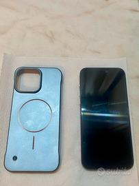 Iphone 15 pro max pari al nuovo