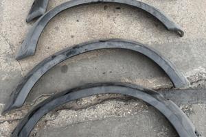 Parafanghi allargati e distanziali suzuki samurai