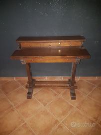 scrittorio arte povera 