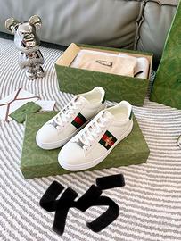 Scarpe Gucci Ace sneakers bianche logo ape