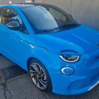Abarth 500e Scorpionissima