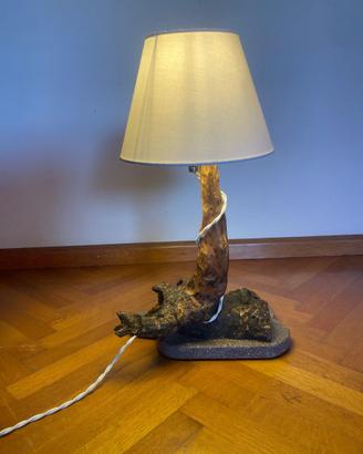 Lampada da tavolo di design in porfido e legno