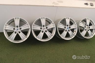 Cerchi in lega Audi A3 Golf 16