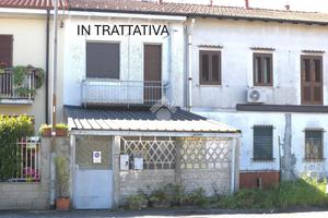 3 LOCALI A ORIGGIO