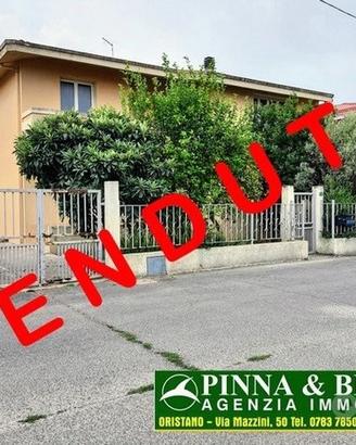 SOLANAS - VILLETTA libera 3 lati