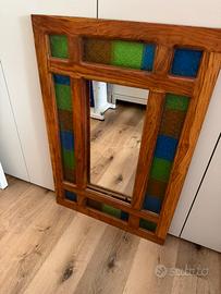 Cornice con specchio