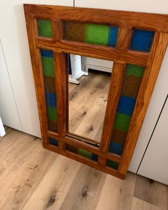 Cornice con specchio
