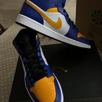 Nike Jordan 1 mid