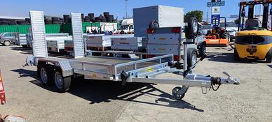 Rimorchio/Pianale con rampe