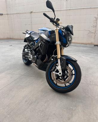 BMW F800R MY2015 ESA AKRAPOVIČ