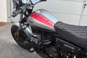 Moto Guzzi V9 - 2017