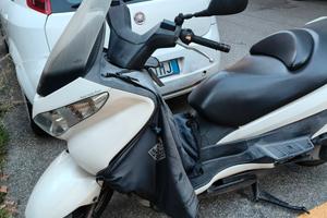 Suzuki Burgman 200
