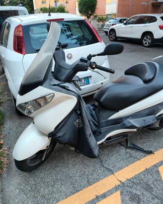 Suzuki Burgman 200