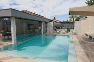 Villa con piscina +Villa hotel e SPA ben avviato