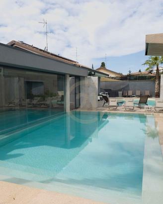 Villa con piscina +Villa hotel e SPA ben avviato