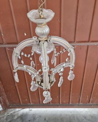 Lampadario a goccia