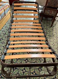 Rete a doghe regolabile