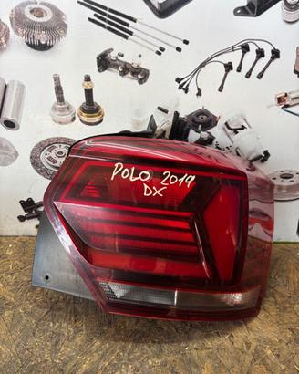 fanale posteriore laterale destro VOLKSWAGEN POLO 