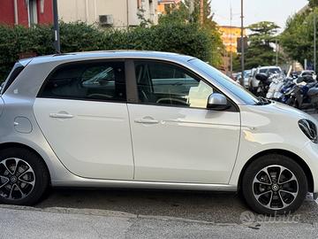 Smart Forfour Bianca scocca Argento 2016
