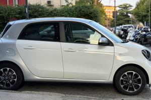 Smart Forfour Bianca scocca Argento 2016