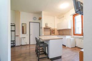 Appartamento di 90 m² con 4 locali e box auto a Ca