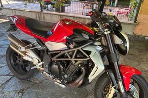 2011 - MV Agusta brutale 990r