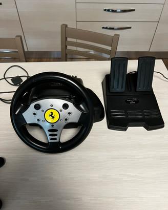 Volante playstation con logo Ferrari