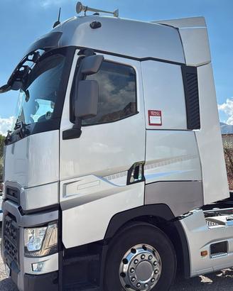 RENAULT 520 T COMFORT , PREZZO IN PRIVATO