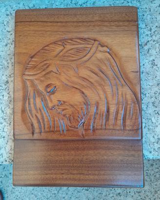 3 intagli su legno di noce 