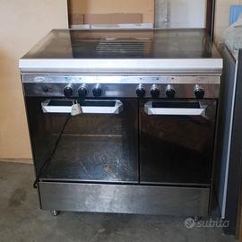 fornelli cucina SMEG + cappa FABER