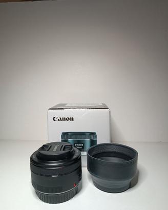 Canon EF 50 mm f/1.8  STM + paraluce