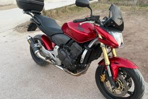 Honda honet 600 del 2007 5mila km reali