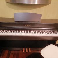 Pianoforte digitale Yamaha CLP-535