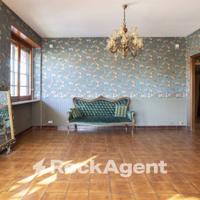 APPARTAMENTO SPAZIOSO CON POSTO AUTO