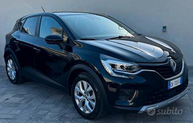 Renault Captur 1.6 E-Tech hybrid Intens 145cv auto