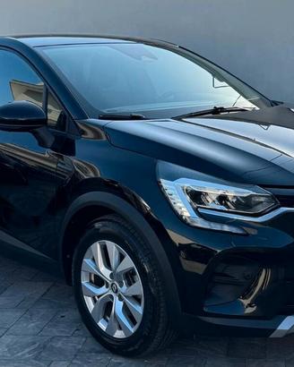 Renault Captur 1.6 E-Tech hybrid Intens 145cv auto